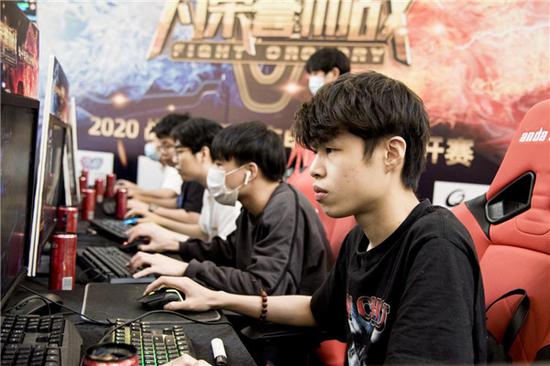 不仅仅是对 不仅仅是对