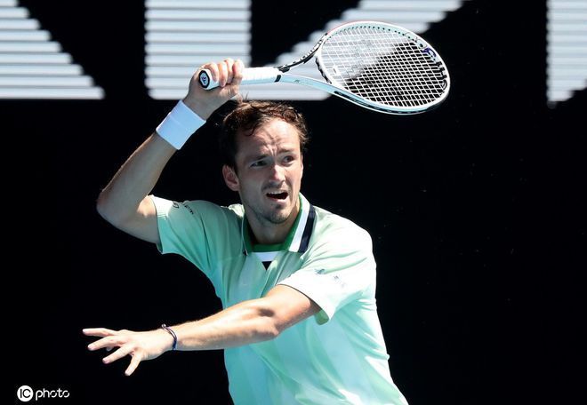 里球员古蒂 里球员古蒂